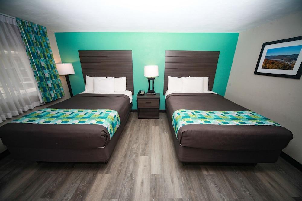 Relax Inn photo 16