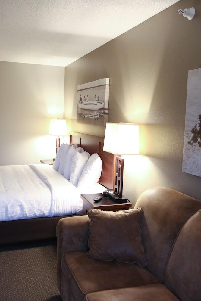 GrandStay Hotel & Suites Perham photo 33