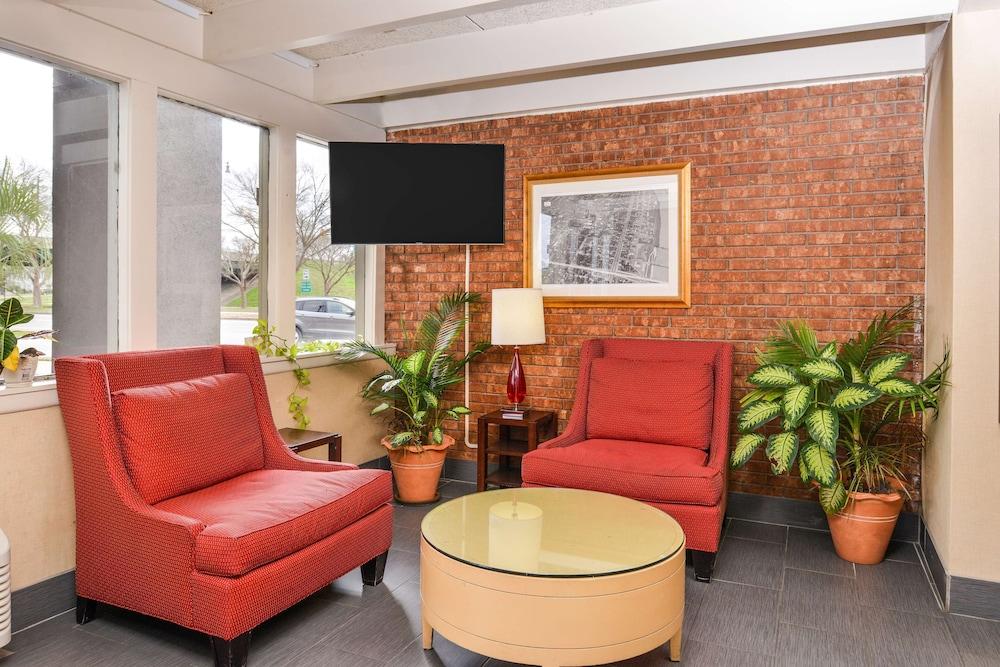 Americas Best Value Inn Augusta Historic Downtown photo 3