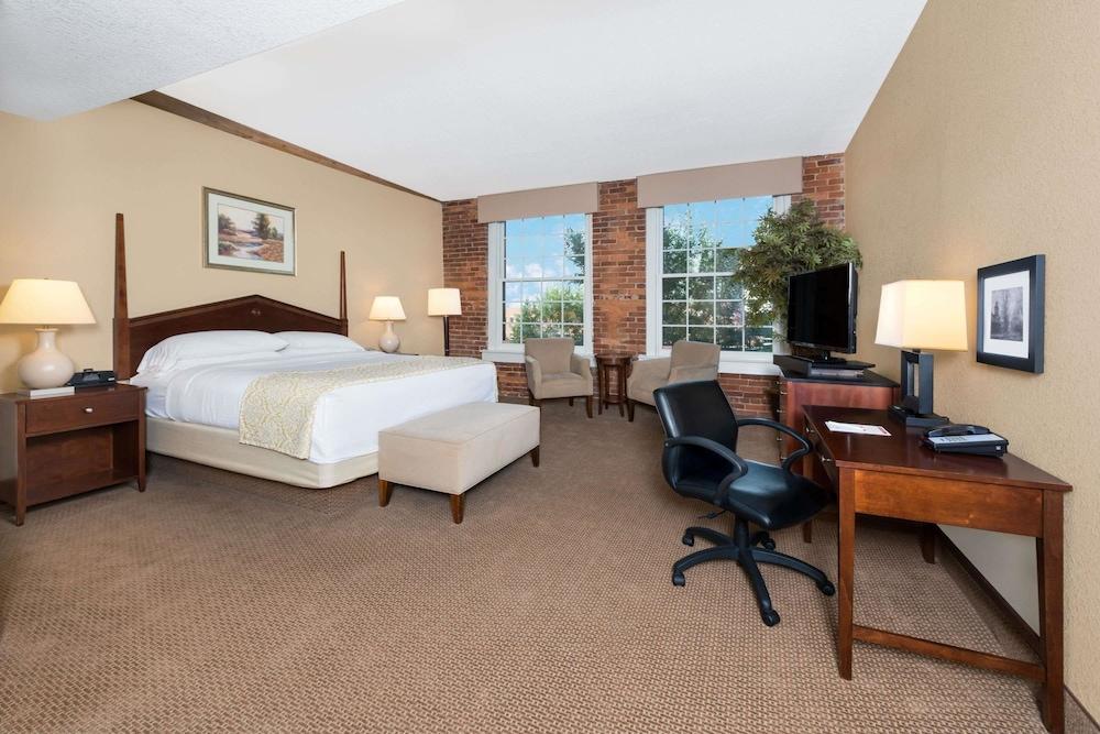 Hawthorn Extended Stay by Wyndham Rome photo 5