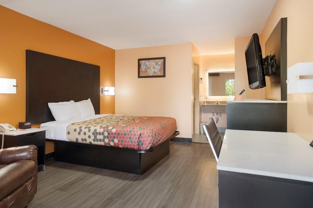 The Jewel Motel photo 3