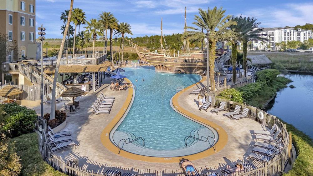 The Village Resort Suite and Spa photo 24