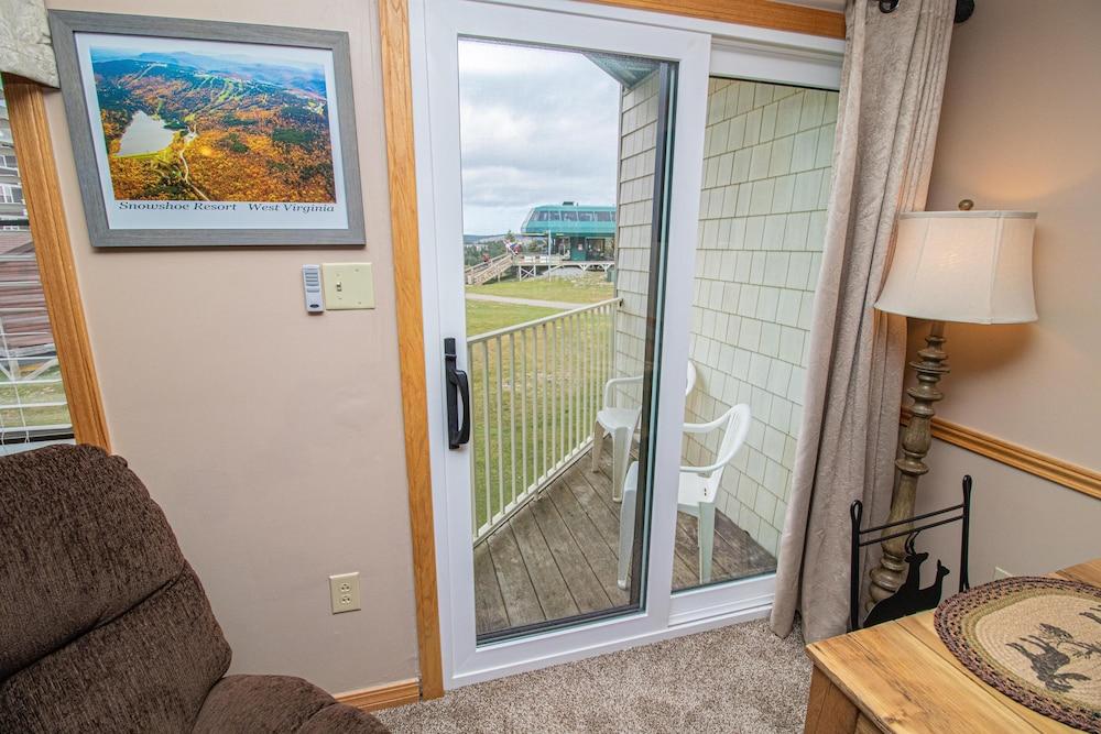 Mountaintop Condos photo 88