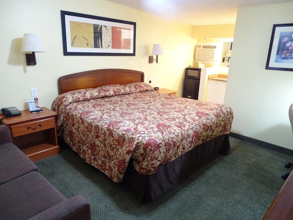 Rivers Inn Fort Madison photo 29