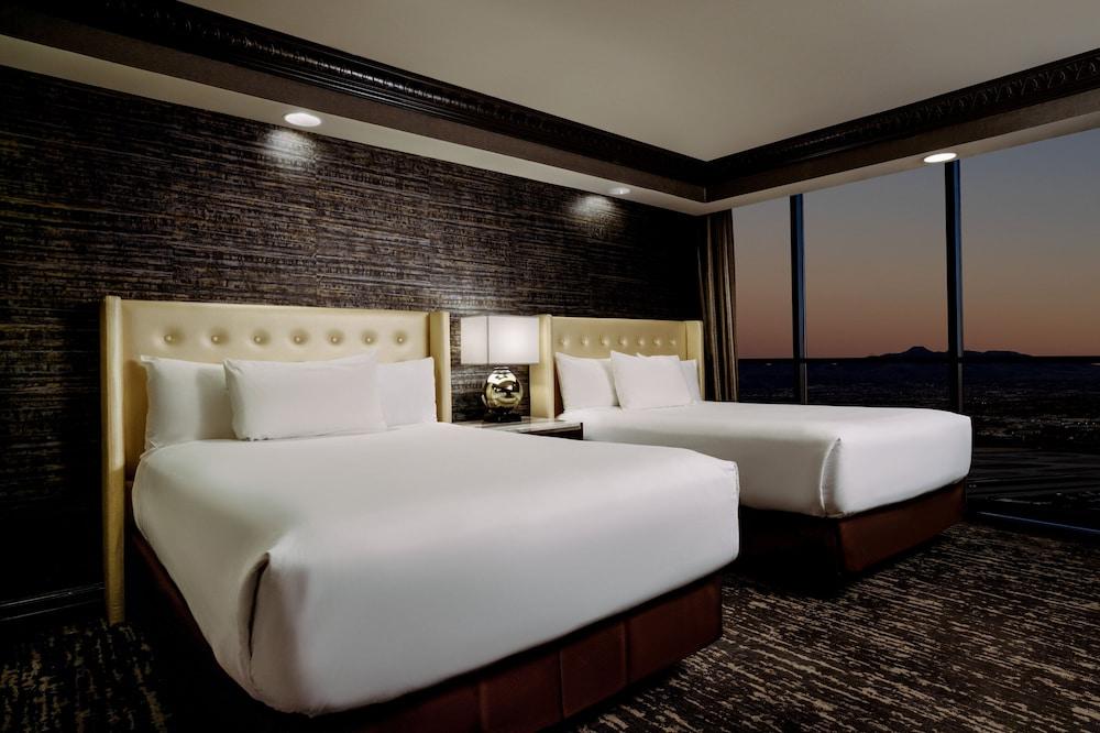 Luxor Hotel and Casino photo 71