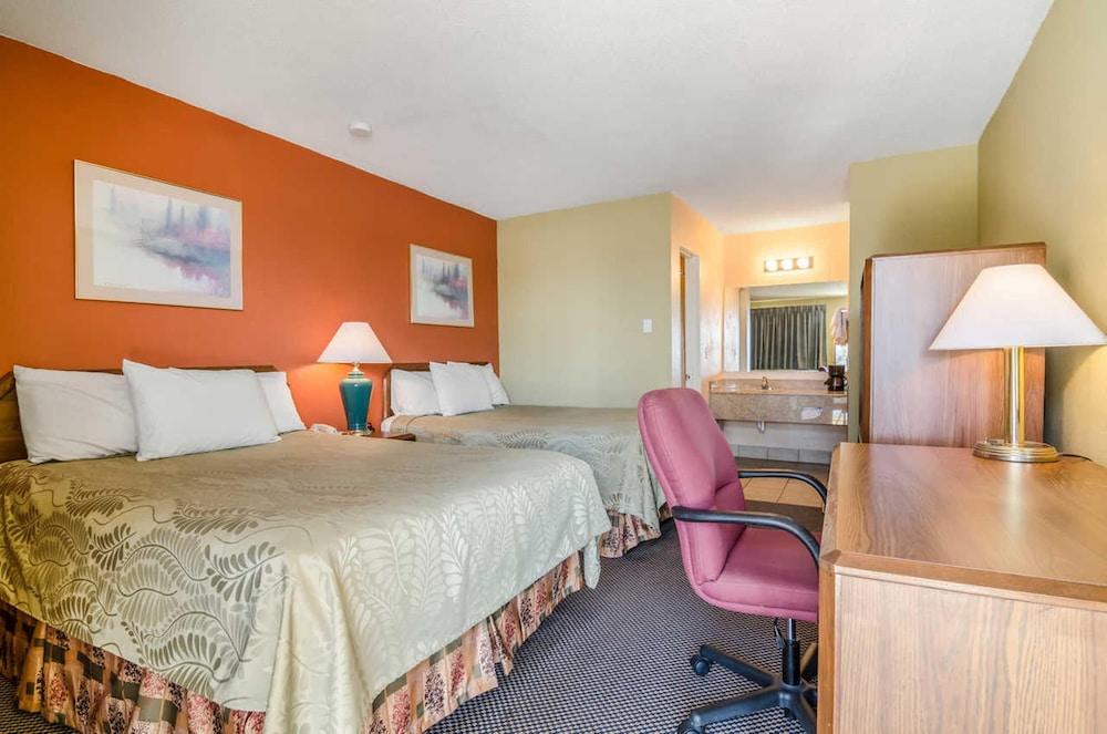 Executive Inn photo 10