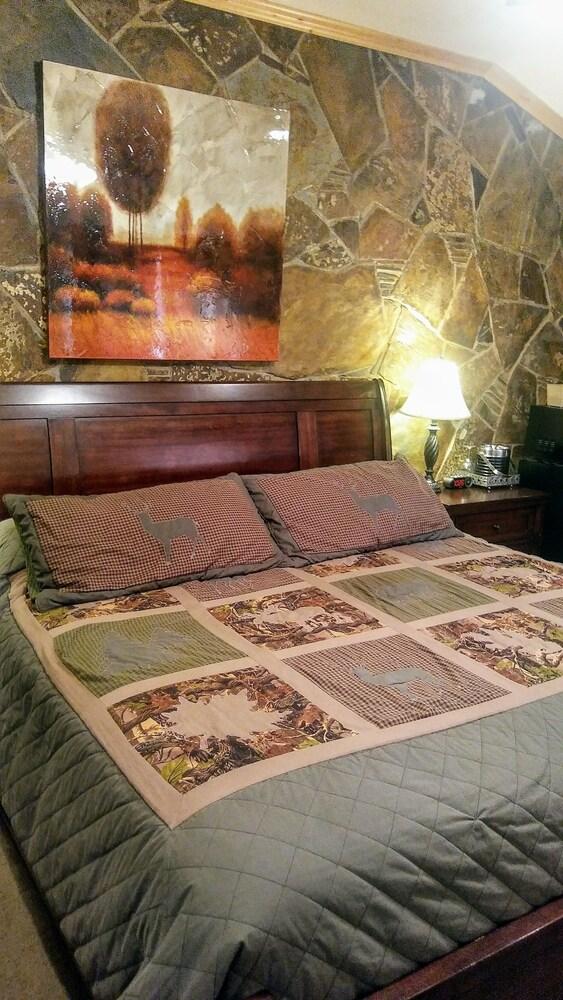 Falls Motel photo 38