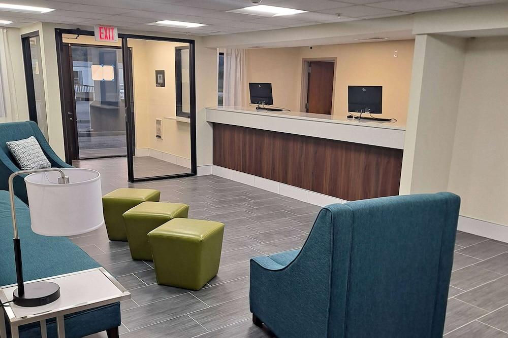Days Inn by Wyndham Grayson photo 3