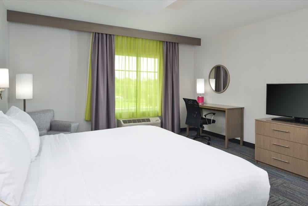 Holiday Inn Express & Suites Shippensburg by IHG photo 22