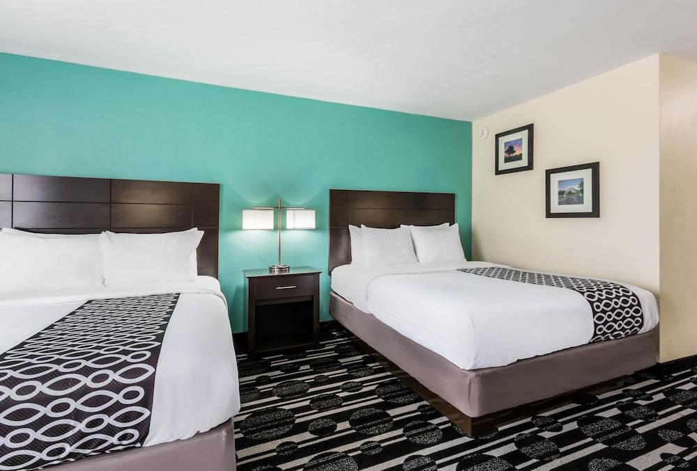 Bricktown Hotel & Extended Stay photo 2