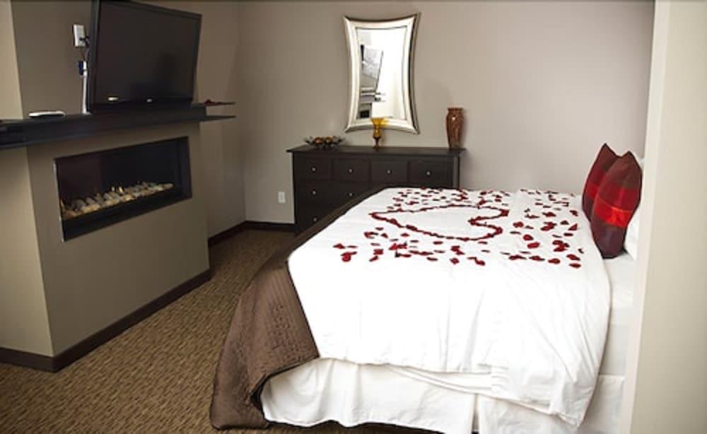 Belamere Suites Hotel photo 22