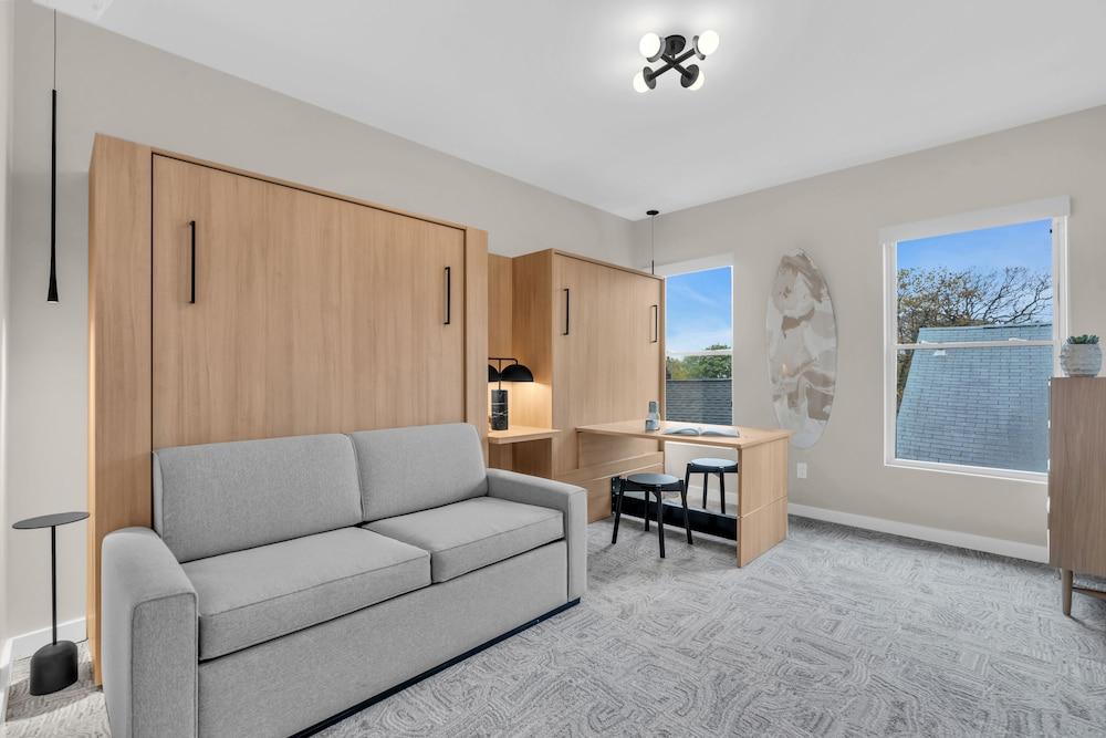 The St Laurent Social Club & Guest Rooms photo 3