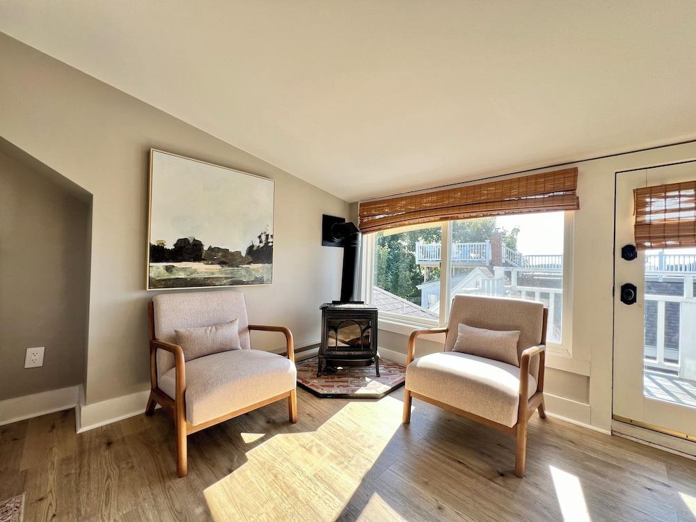 Admirals Quarters Inn photo 55