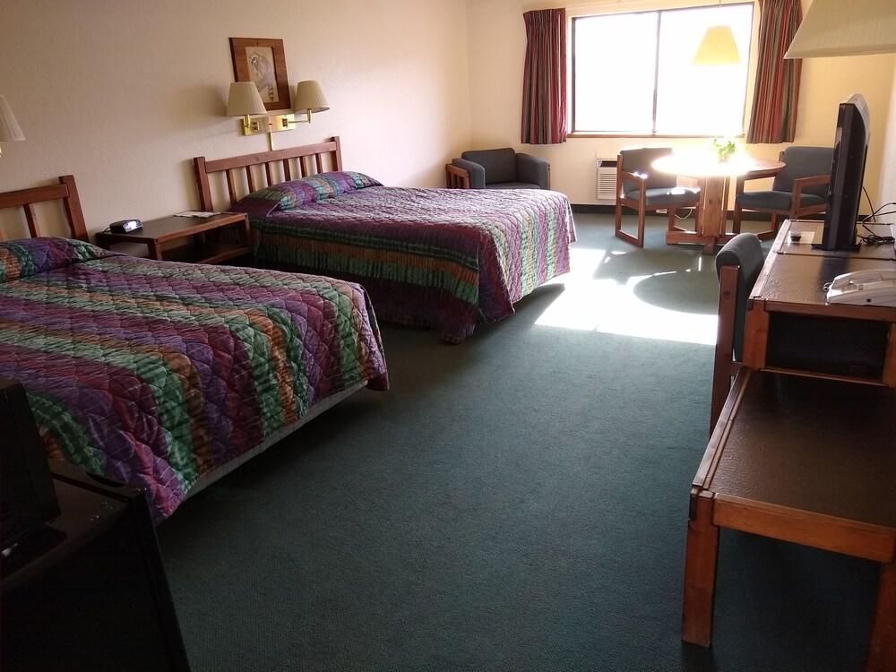 Wilderness Inn photo 30