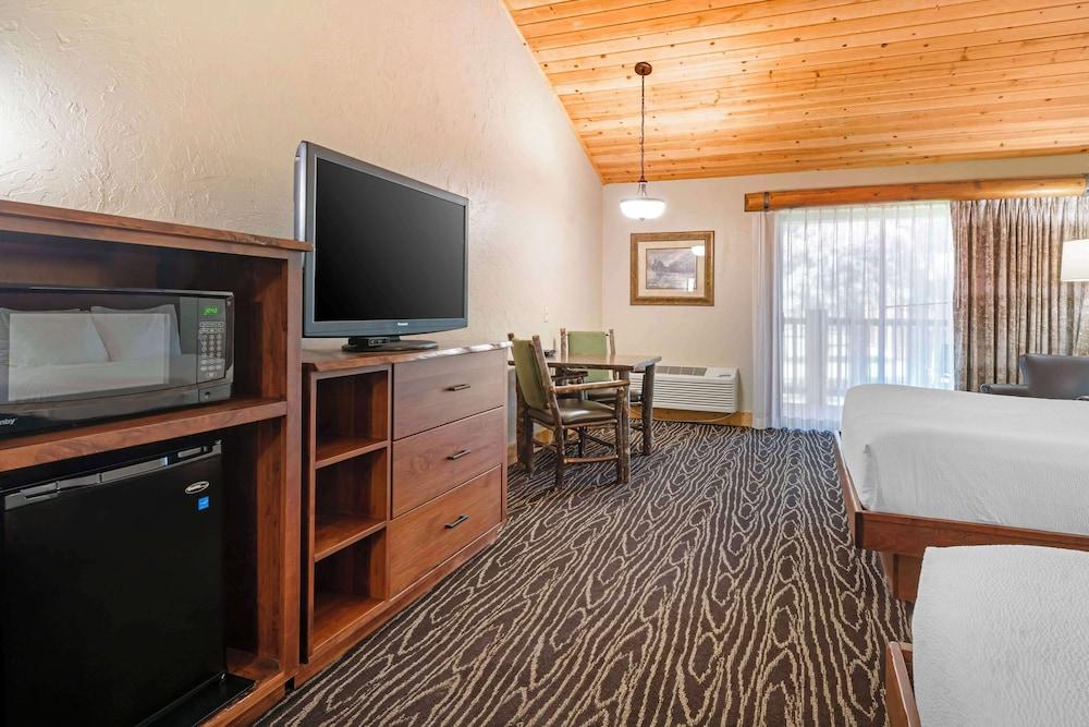 Best Western Ponderosa Lodge photo 16