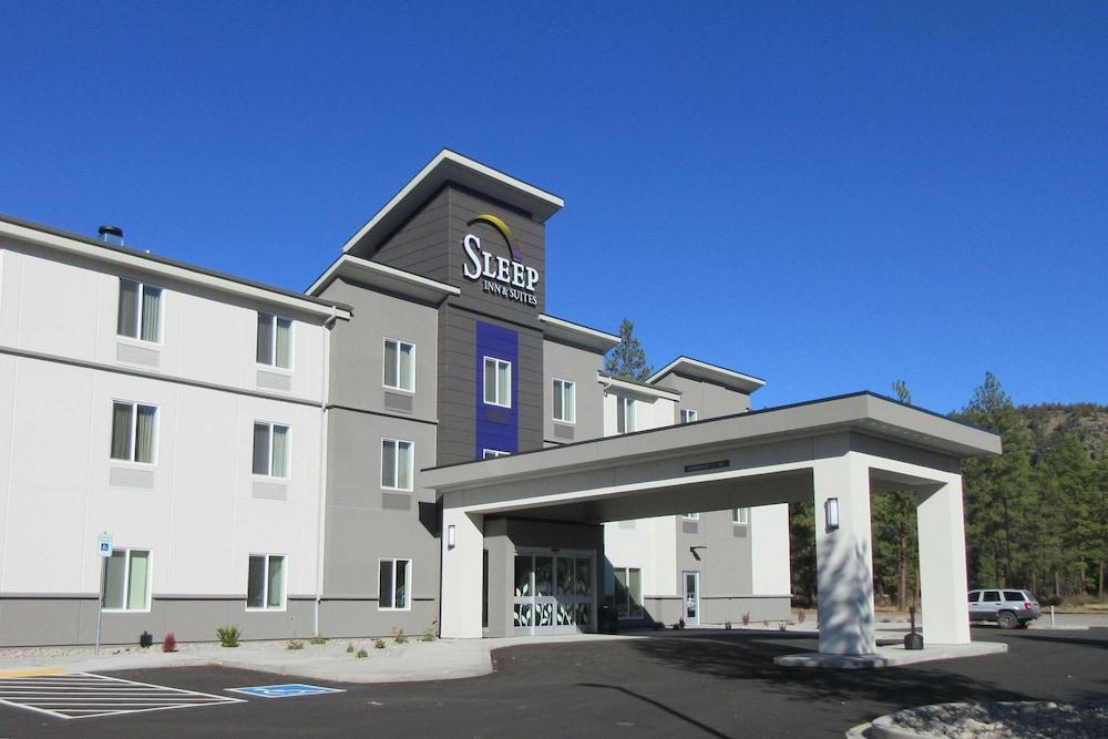 Sleep Inn & Suites Chiloquin-Crater Lake Junction photo 1