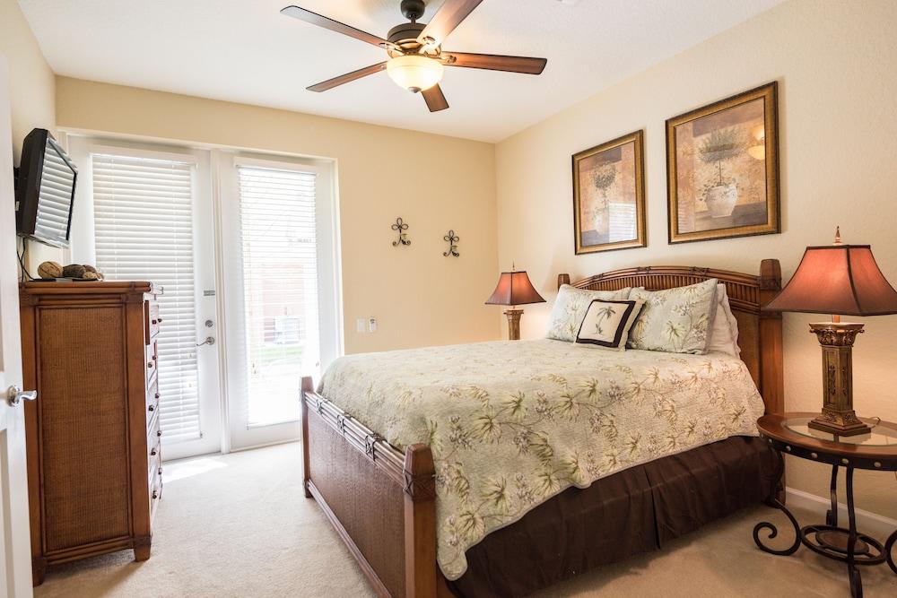 Vista Cay by Orlando Resort Rentals on Universal Boulevard photo 37