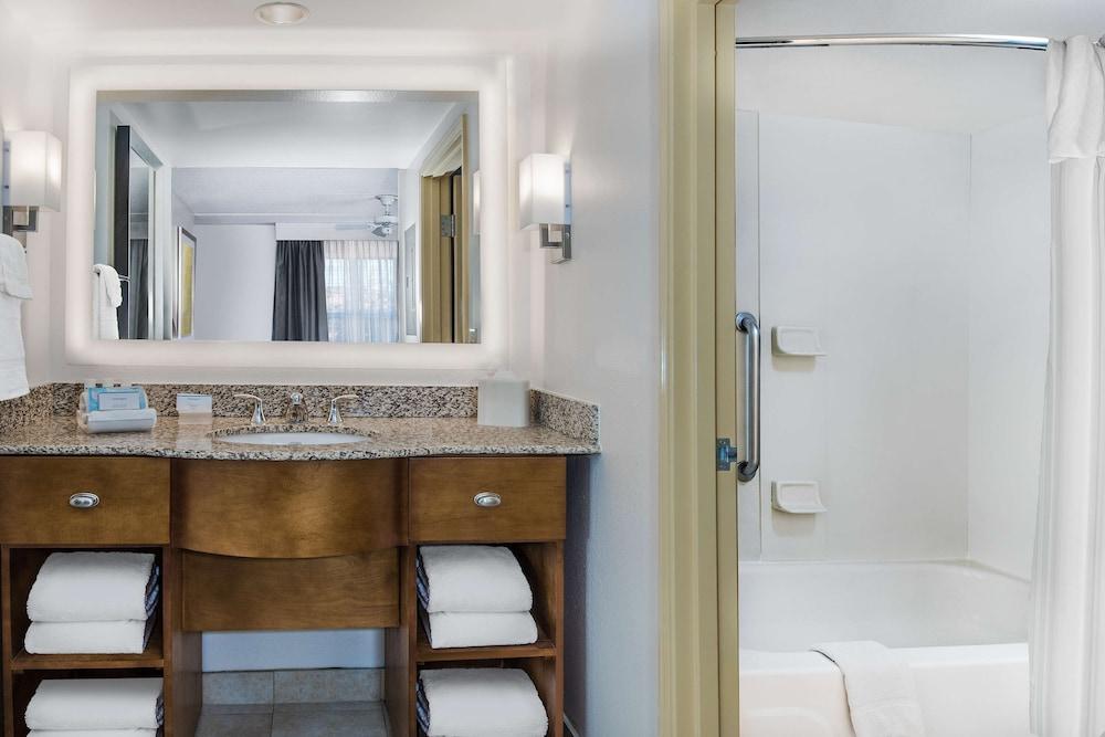 Homewood Suites by Hilton Phoenix - Metro Center photo 17