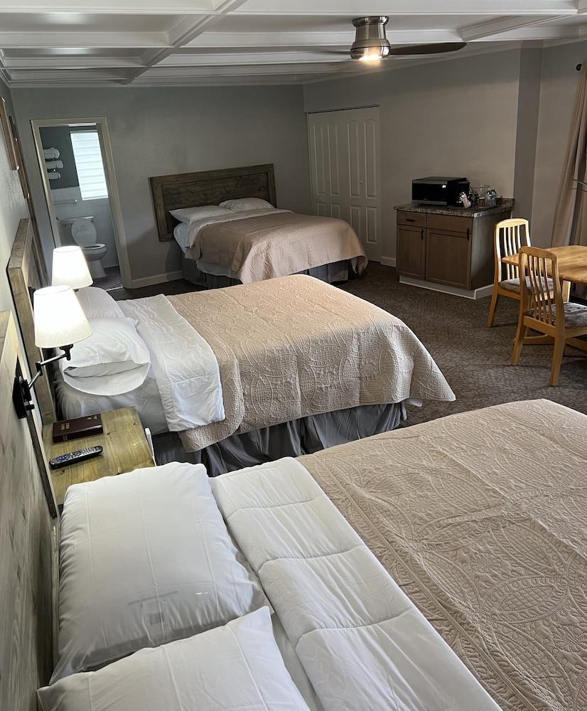 BlueGem Motel photo 32