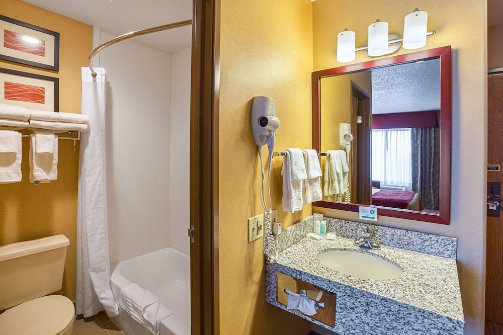 Quality Inn York photo 6