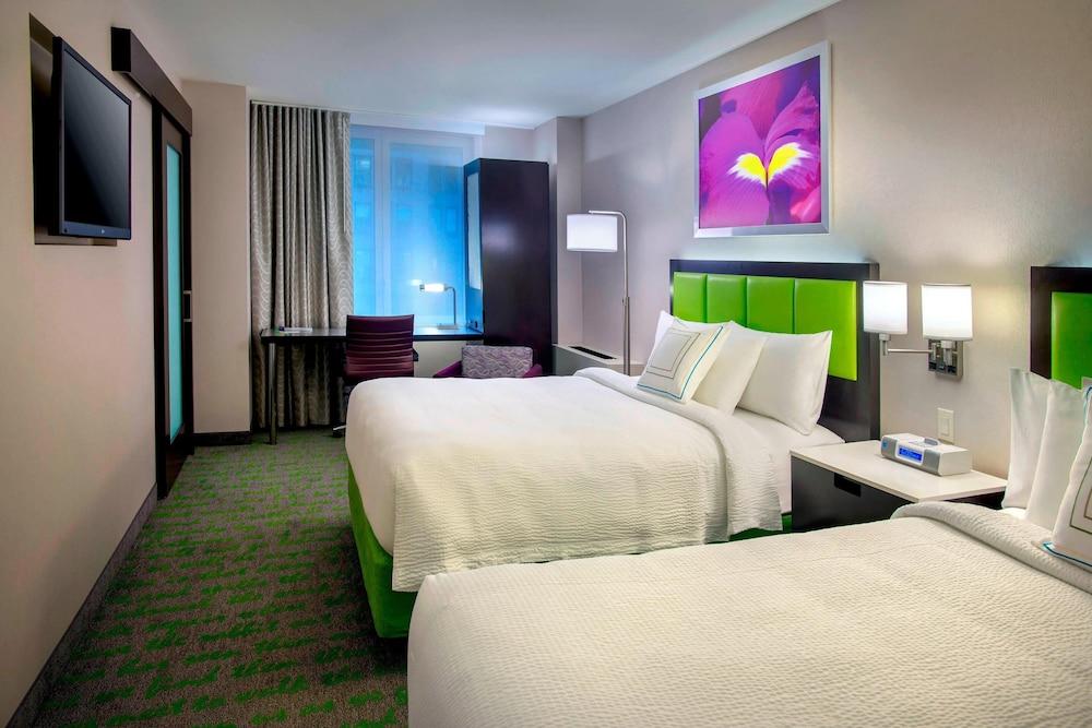SpringHill Suites by Marriott New York Midtown Manhattan photo 9