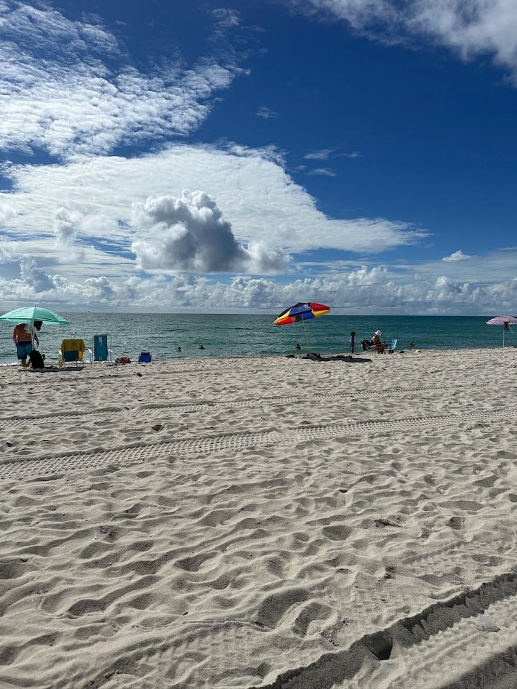 Casablanca Miami Beach photo 59