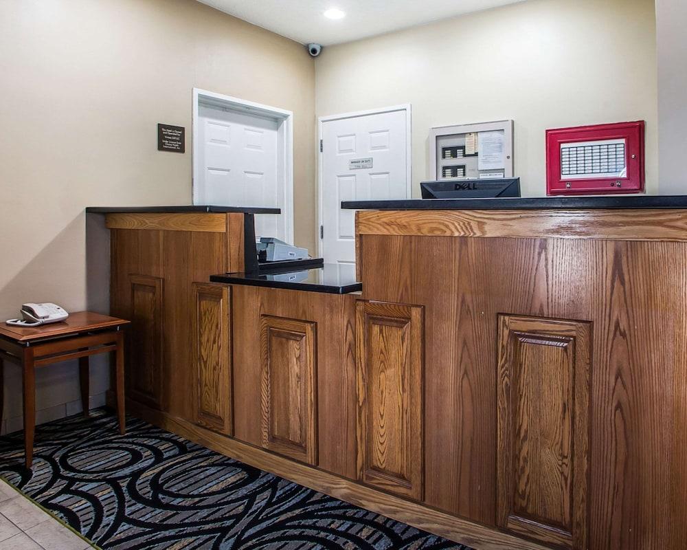 Quality Inn Dayton North - Vandalia photo 3