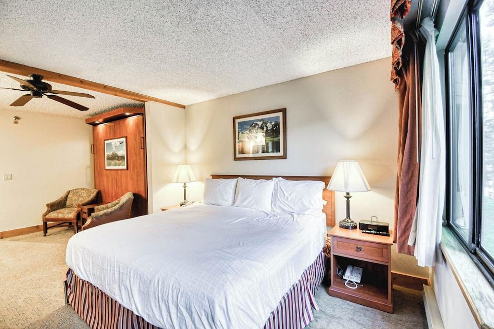 The Grand Lodge by Traverse Hospitality (No Resort Fees) photo 15