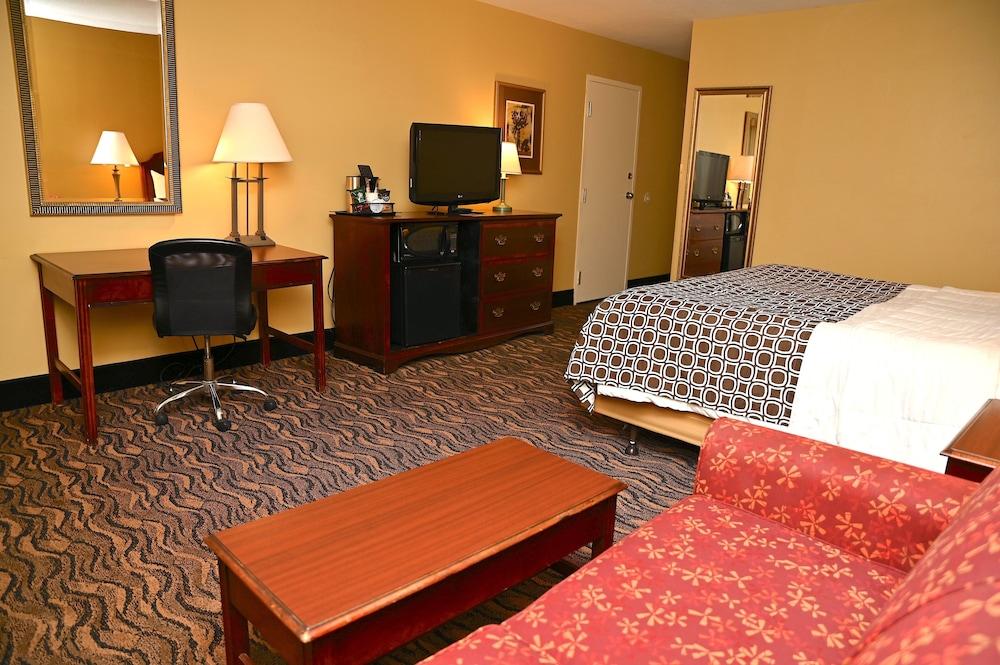 MCM Eleganté Hotel & Suites photo 13