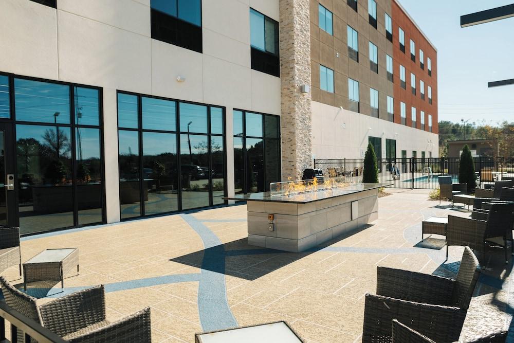 Holiday Inn Express & Suites McCalla - Birmingham West by IHG photo 41
