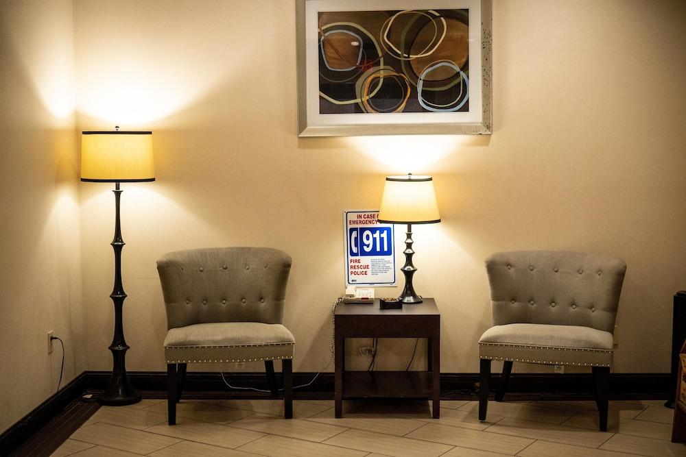 Rodeway Inn & Suites Corpus Christi Northwest photo 2