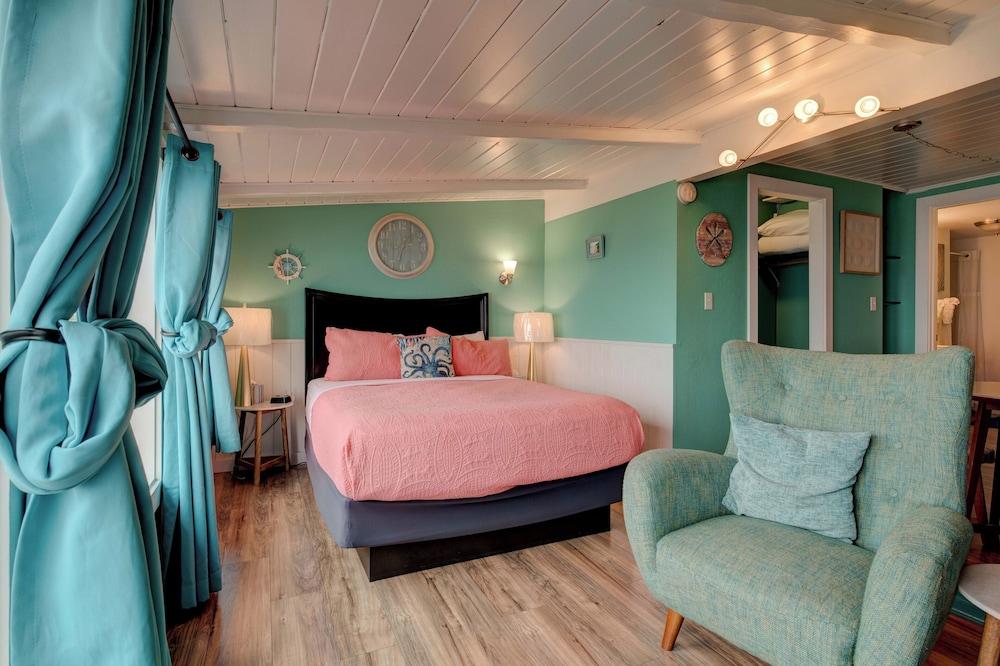 Moolack Shores Inn photo 47