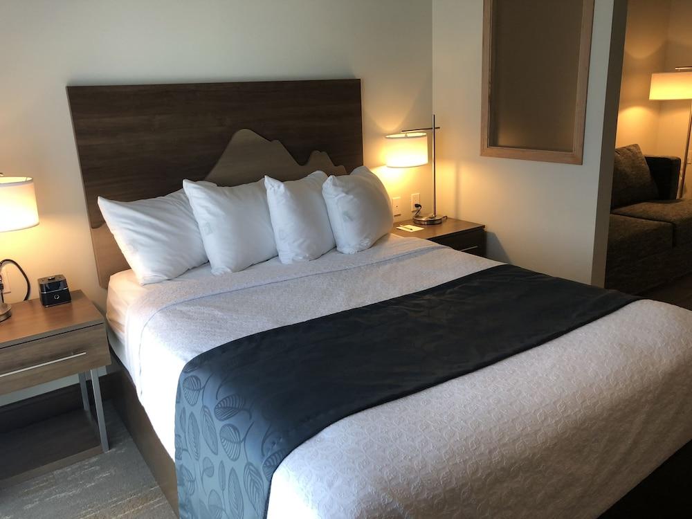 Kodiak Compass Suites photo 5