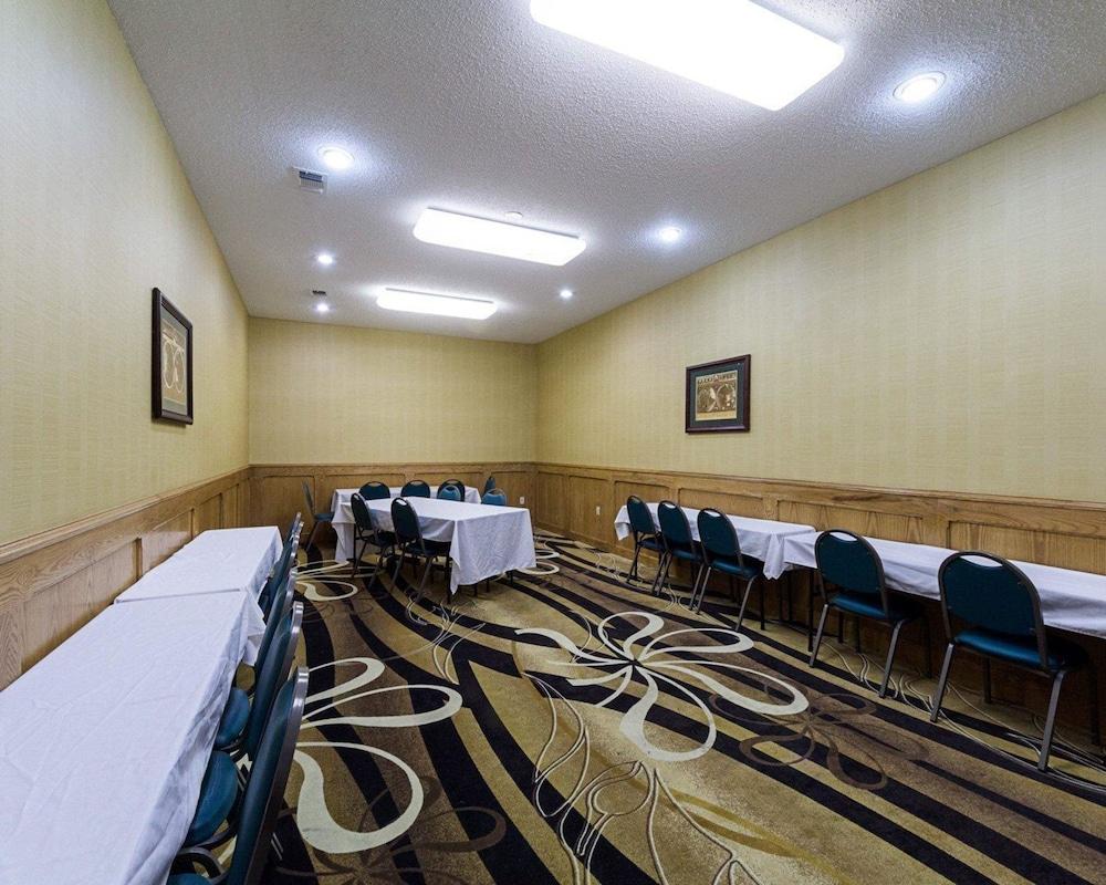 Comfort Inn & Suites Burnet photo 27
