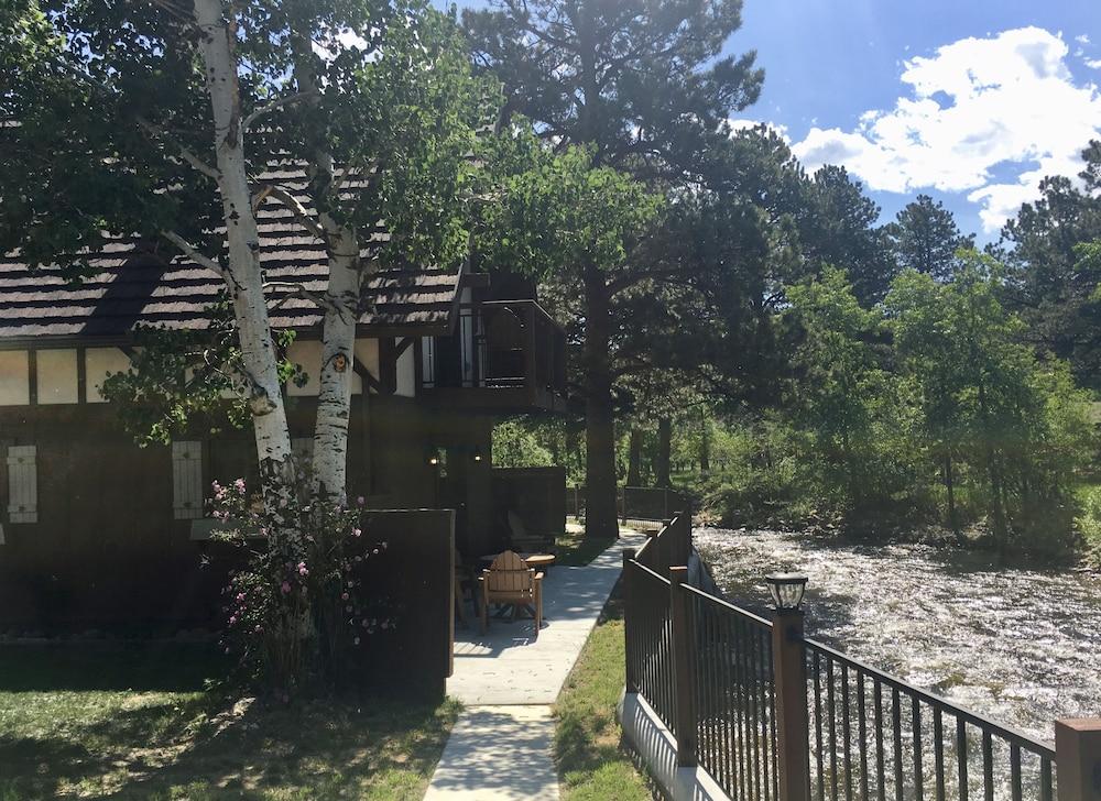 The Landing at Estes Park - Riverside Retreat photo 76