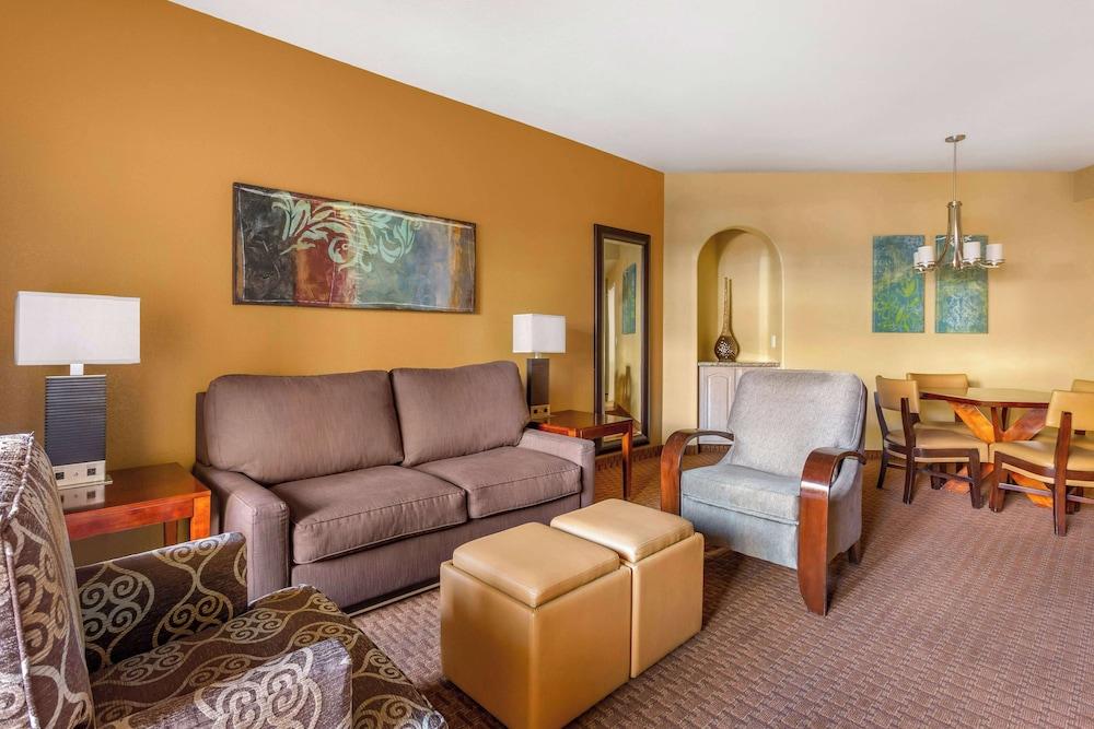 Hilton Vacation Club Scottsdale Villa Mirage photo 49