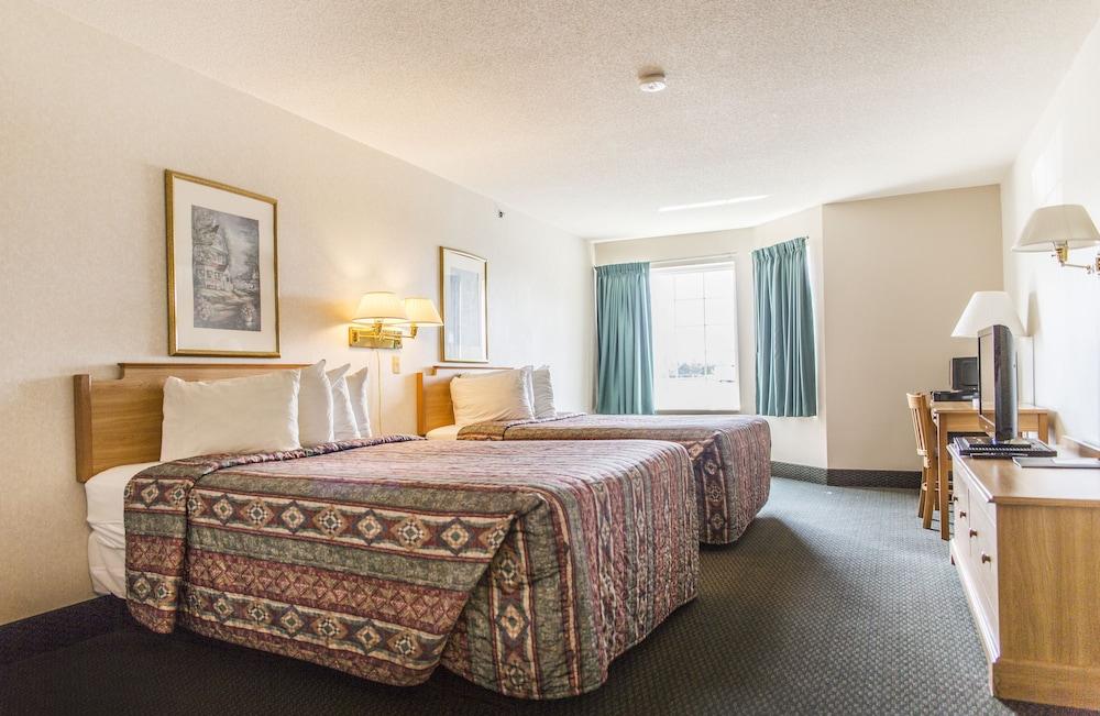 Ameriway Inn and Suites photo 12