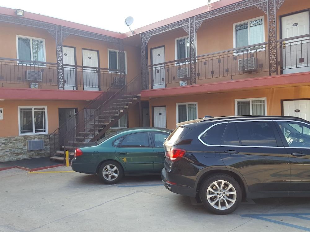 Travel Inn Motel photo 33
