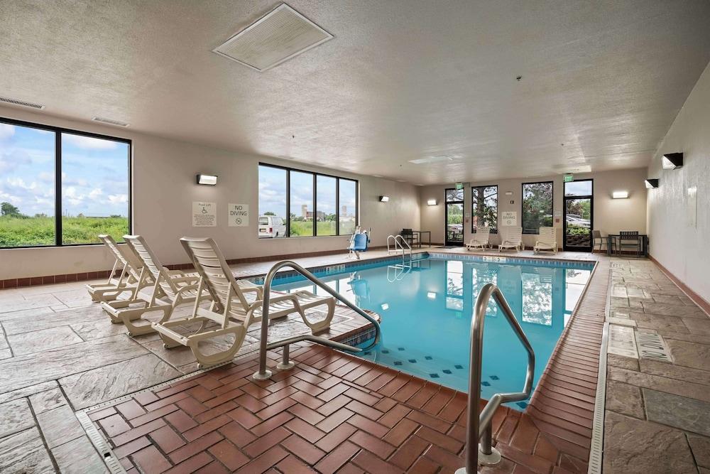 Hampton Inn Ridgefield Park photo 41