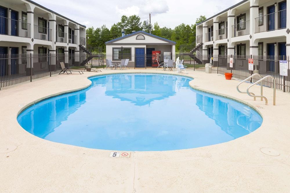 Motel 6 Nacogdoches TX photo 18