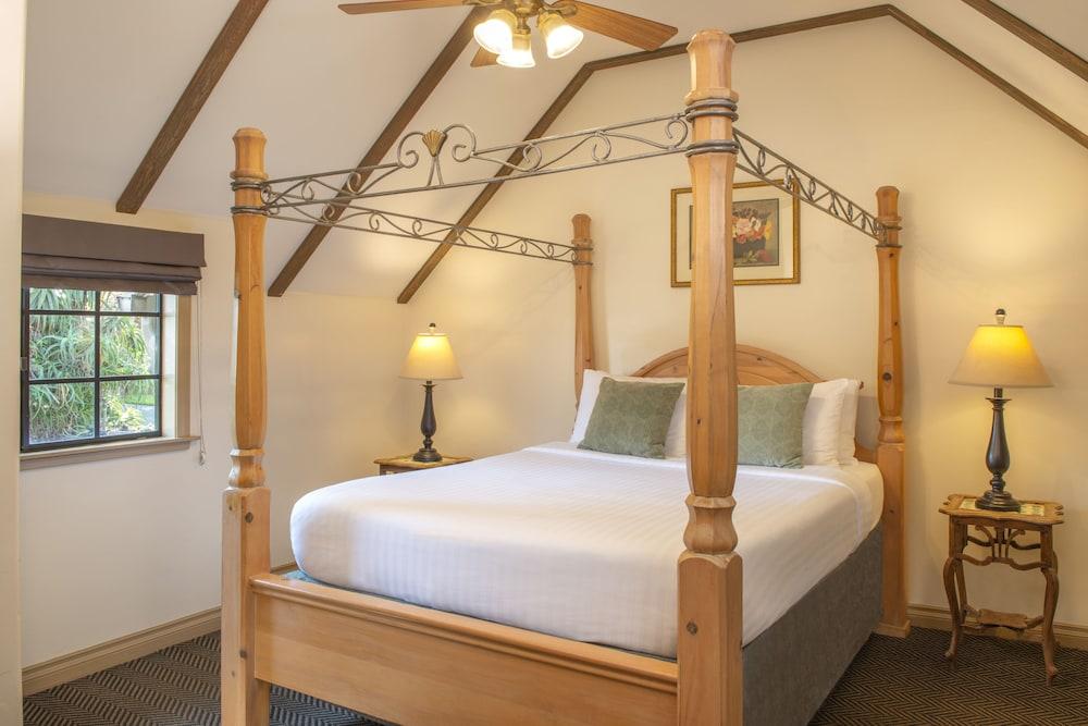 The Pierpont Inn photo 7