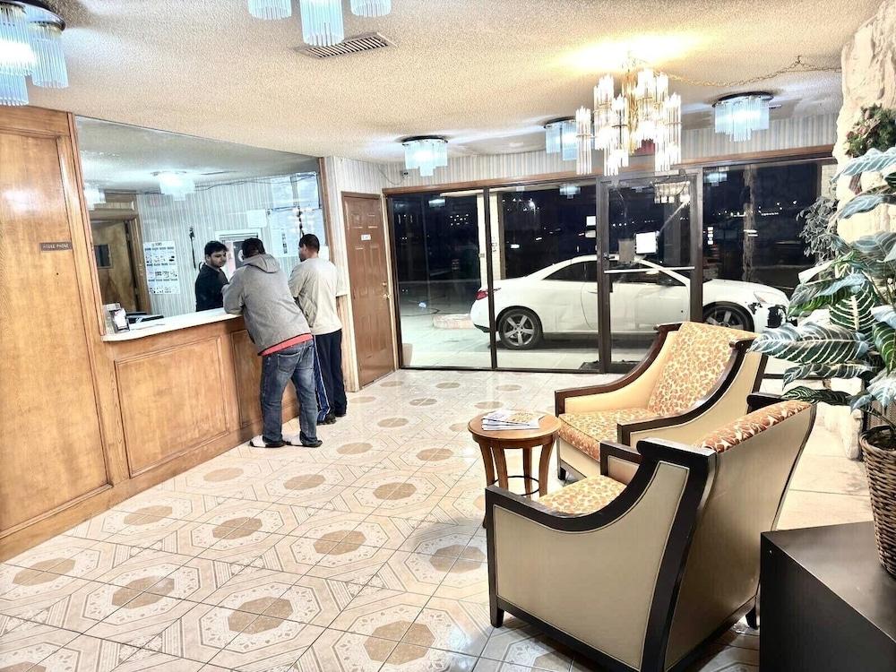 Parkway Inn photo 3