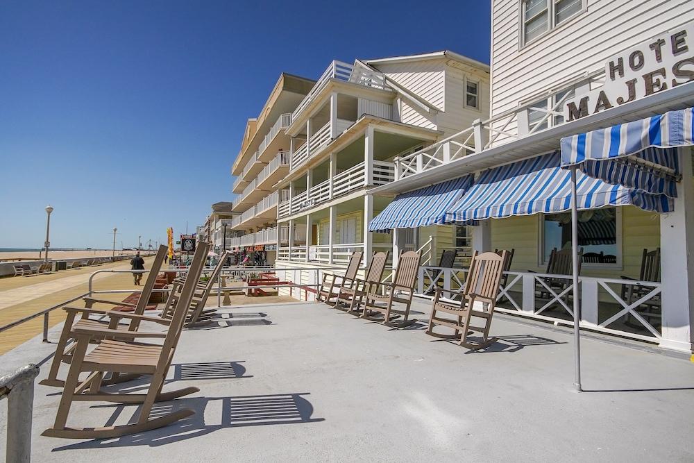 Majestic Hotel & Apartments photo 15