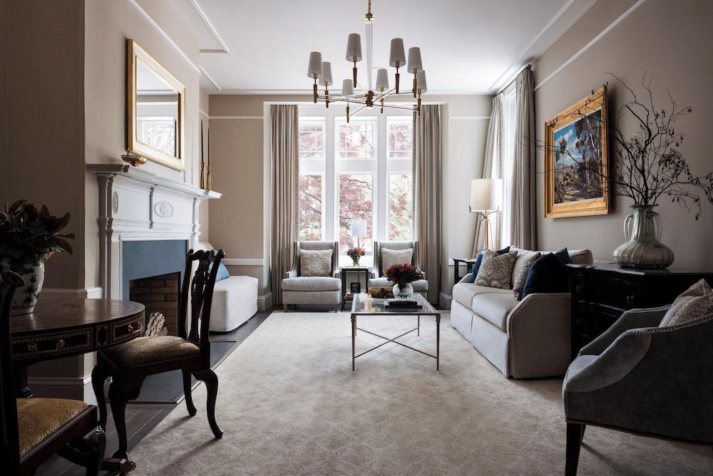 86 State Circle - Luxury Boutique Hotel photo 1