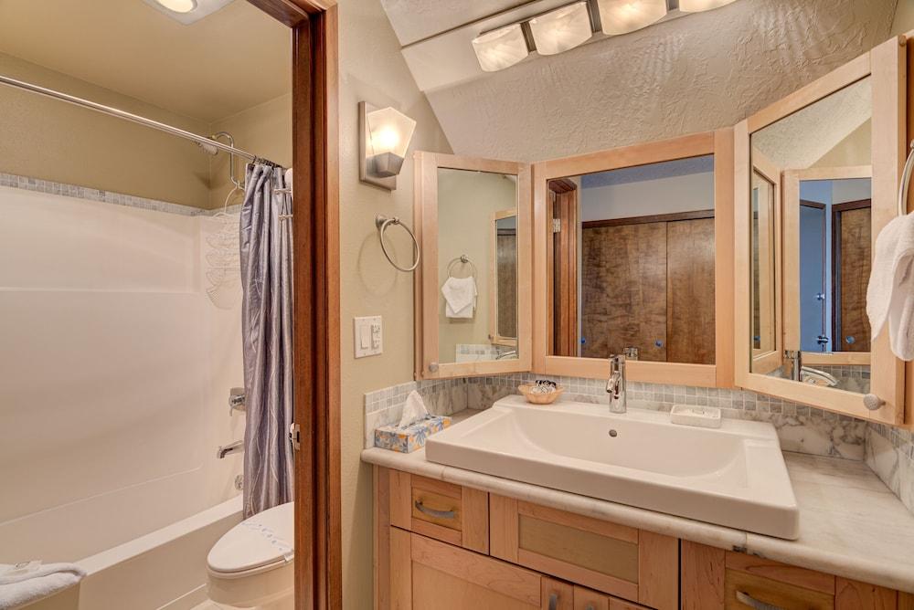 Inn at Otter Crest photo 90