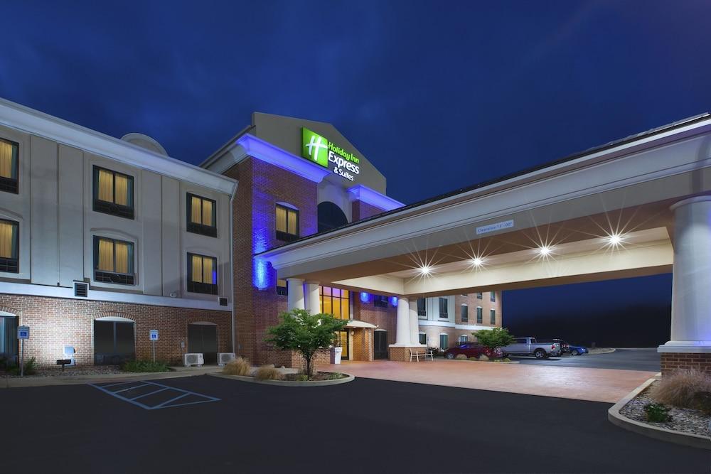 Holiday Inn Express Hotel & Suites Niles by IHG photo 41