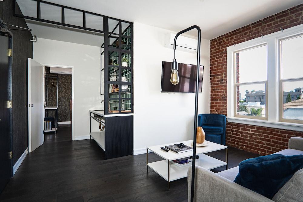 H Hotel photo 35