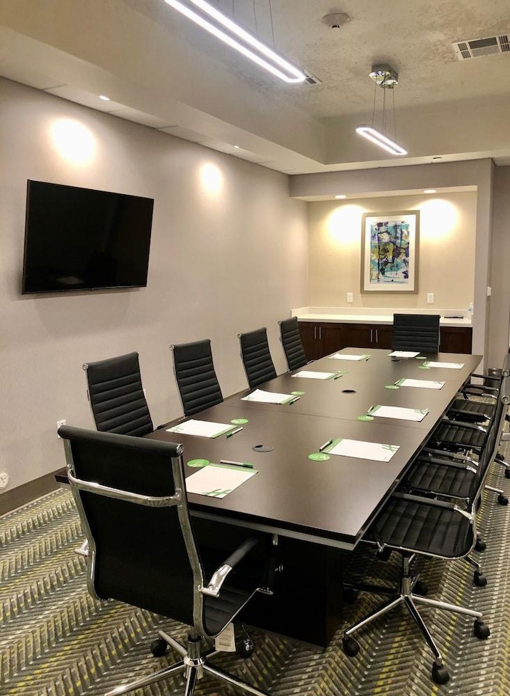 Holiday Inn & Suites Houston NW - Willowbrook by IHG photo 49