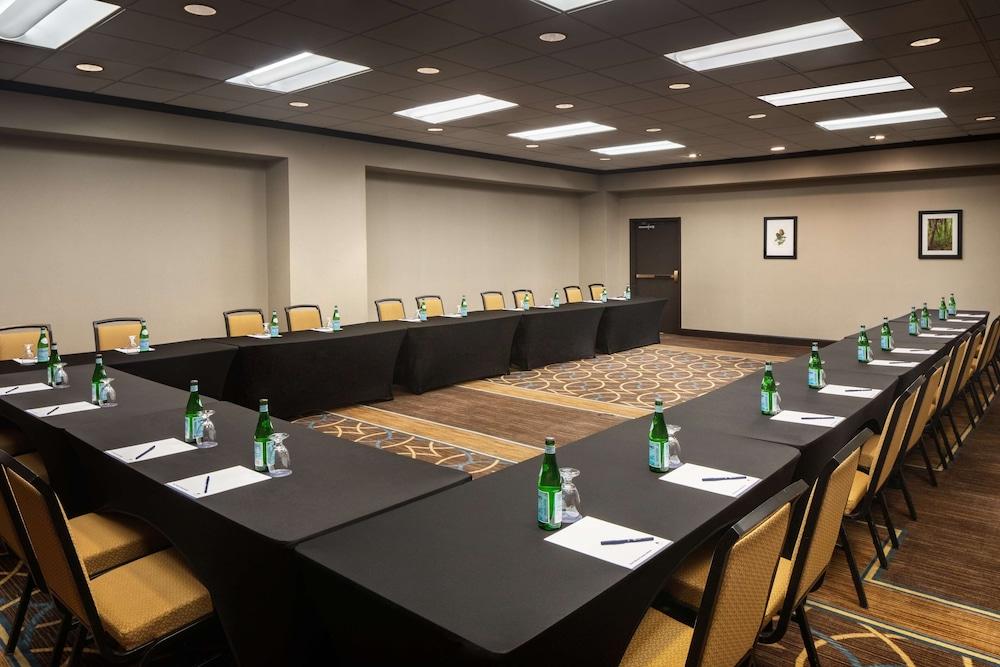 Doubletree by Hilton Washington DC Silver Spring photo 37
