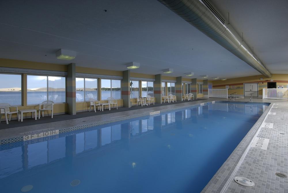 Dunes Waterfront Resort photo 34